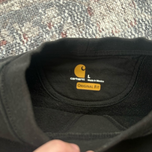 Carhartt Men's Black Crewneck Sweater - Picture 6 of 10